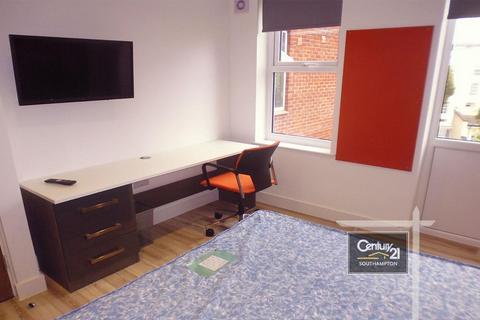 Studio to rent, Southampton Street, SOUTHAMPTON SO15