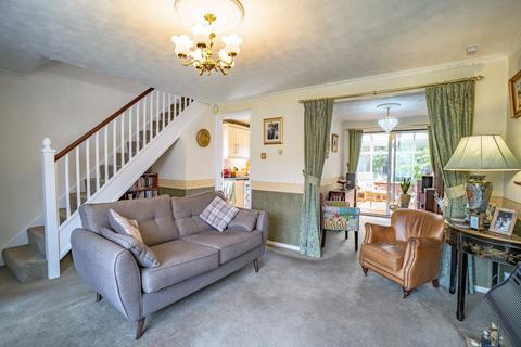 3 Barratts Croft, Brierley Hill, DY5 4UL