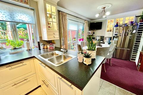 31 Pendrell Street, London, SE18 2PH