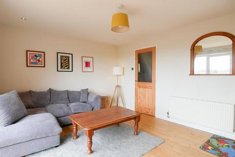 60 Queensdown Gardens, Bristol, BS4 3JF