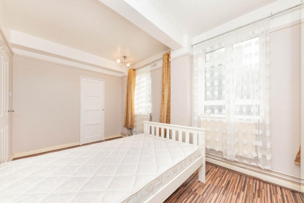 Bedrooom2