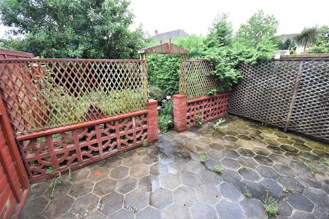 22 Second Avenue, Stanford-le-hope, SS17 8DR