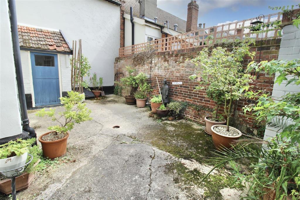 Outside - Rear