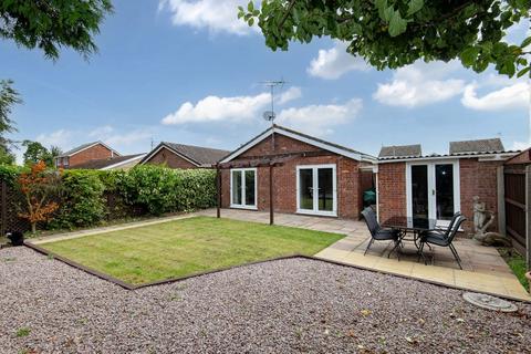 9 Beech Grove, Donington, Spalding, PE11 4XQ