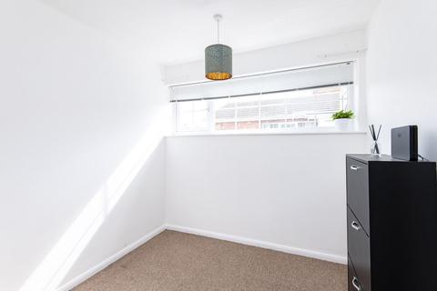 9 Beech Grove, Donington, Spalding, PE11 4XQ