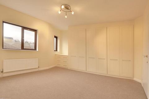 4 bedroom house to rent, Prospect Place, Wapping Wall, E1W