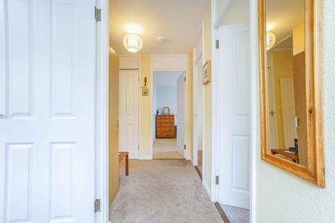 6 Clark Terrace, Crieff, PH7 3QE