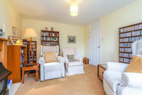 6 Clark Terrace, Crieff, PH7 3QE