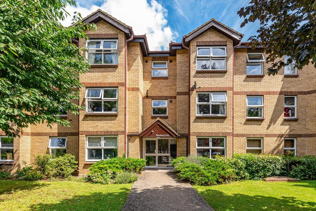 Bedford Hill, Balham 2 bed flat for sale £499,950