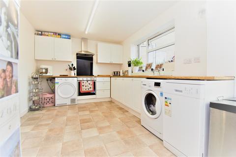 5a Dukes Close, Wincanton, BA9 9RF
