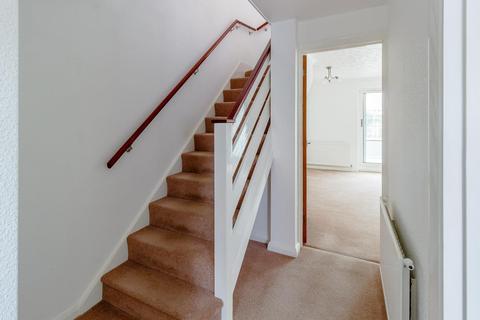 2 Thamesgate Close, Richmond, TW10 7YS