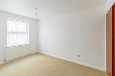 2 Thamesgate Close, Richmond, TW10 7YS