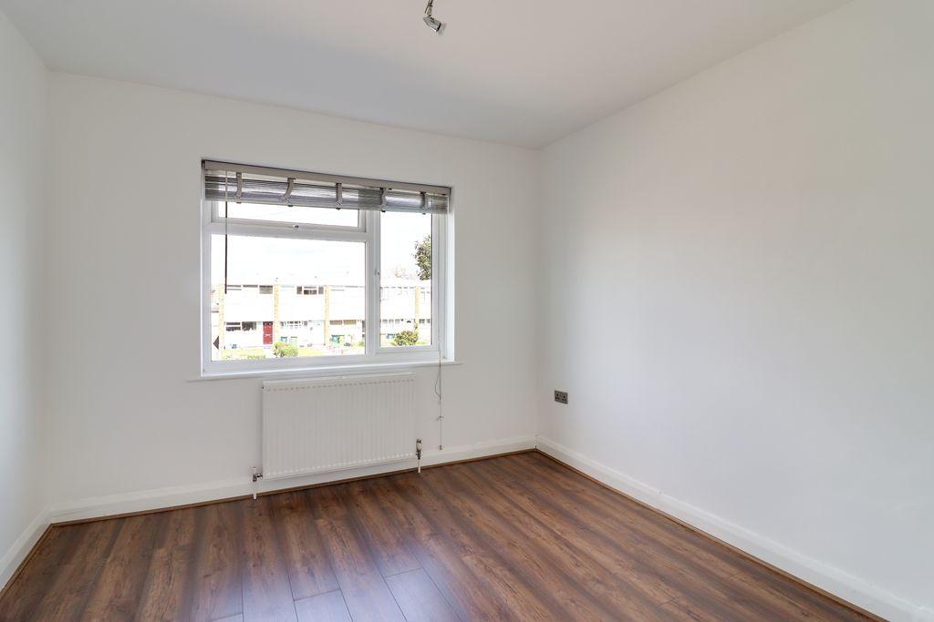 Bedroom 2 (Double)