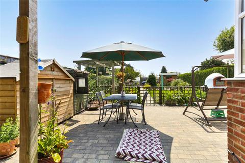 32 Manor Road, Preston, Hull, HU12 8SQ