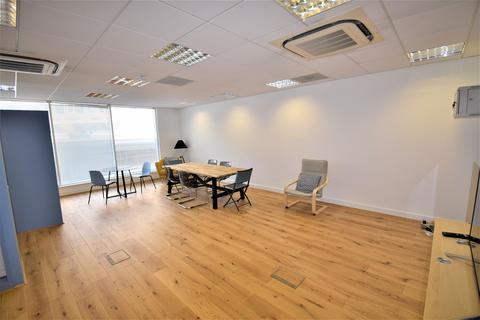 Office to rent, Station Court, Townmead Road, London, SW6