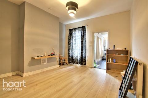 16 Cross Bank, Doncaster, DN4 8BE