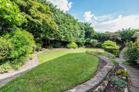 1 Cedar Copse, Bromley, BR1 2NY