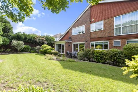 1 Cedar Copse, Bromley, BR1 2NY