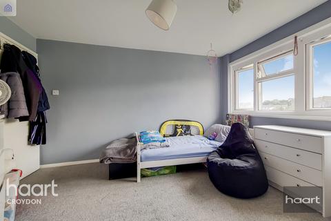 92 Laurel Crescent, Croydon, CR0 8LW