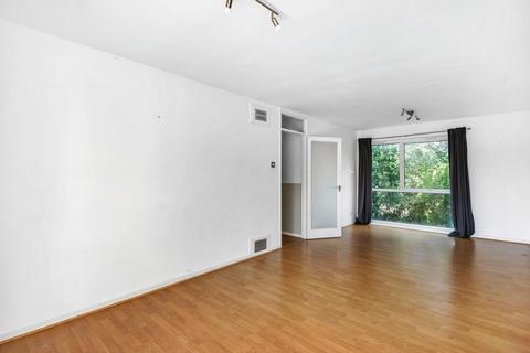 14 Mayfair Close, Beckenham, BR3 5EL