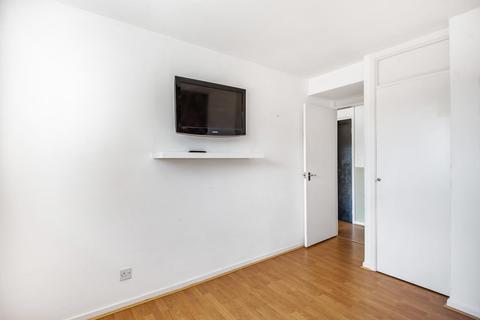 14 Mayfair Close, Beckenham, BR3 5EL