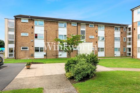 2 Mintern Close, London, N13 5SX