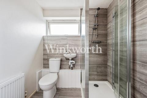 2 Mintern Close, London, N13 5SX