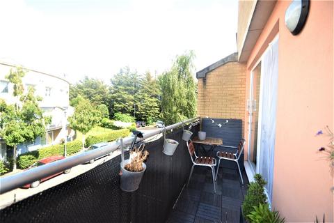 161 Wooldridge Close, Feltham, TW14 8BH