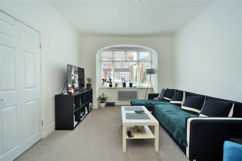 12 Strathearn Road, Sutton, SM1 2RS
