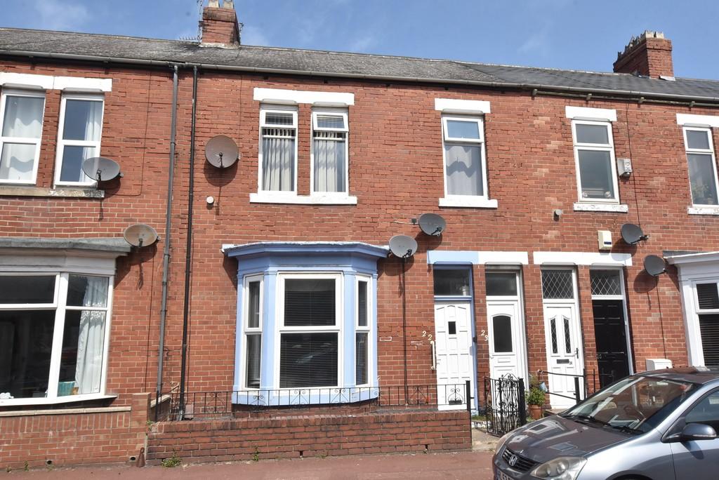 Roker Baths Road, Roker 2 bed ground floor flat for sale £56,950