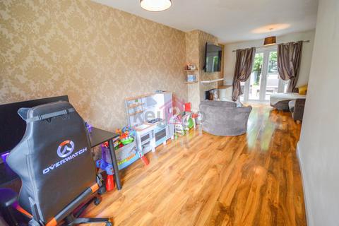 32 Mawfa Crescent, Sheffield, S14 1AS