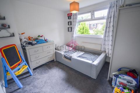 32 Mawfa Crescent, Sheffield, S14 1AS