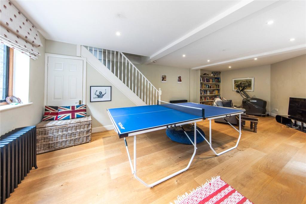 Playroom/Family Room