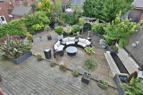 8 Hare Park, Drakelow, Burton-on-trent, DE15 9FU