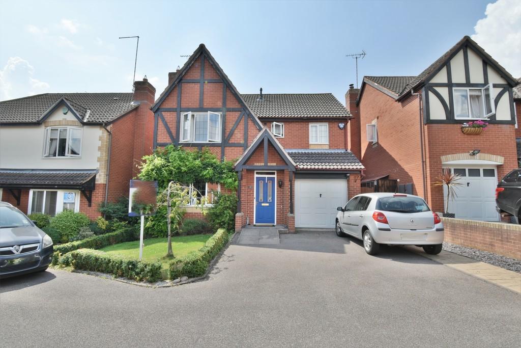Forest Edge Way, BurtononTrent 4 bed detached house £319,950