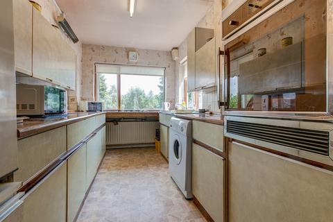 129 Studley Road, Redditch, B98 7HG