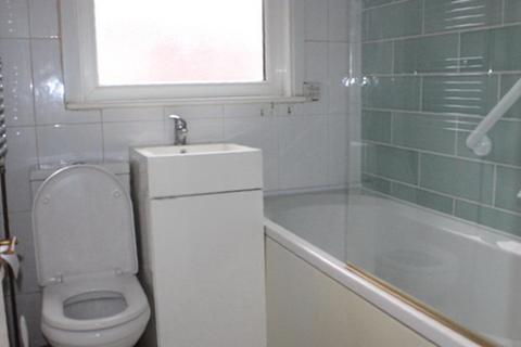 16 Bruce Road, Harrow, HA3 5DZ