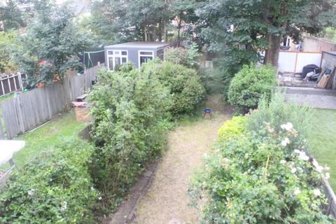 16 Bruce Road, Harrow, HA3 5DZ