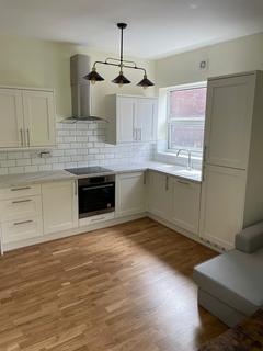 2 bedroom flat to rent, 50 Mapperley Road, Nottingham