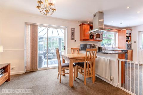 11 Bellingham Close, Shaw, Oldham, OL2 7UU
