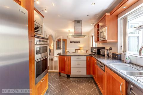 11 Bellingham Close, Shaw, Oldham, OL2 7UU