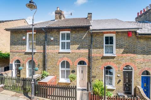 9 Orchard Hill, Dartford, DA1 4BN