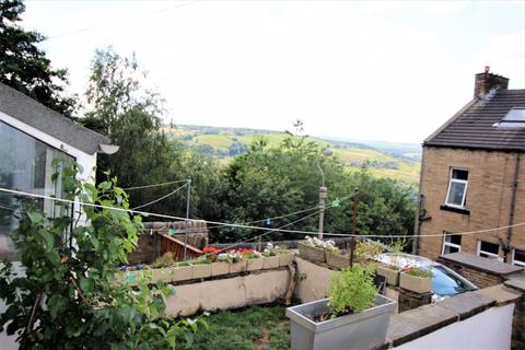 8, Rose Bank Gainest, Halifax, HX2 7DA