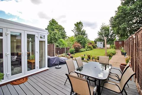 58 Blackburn Avenue, Wolverhampton, WV6 9JX