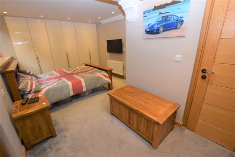 1 Coach Road, Leeds, LS12 5JA