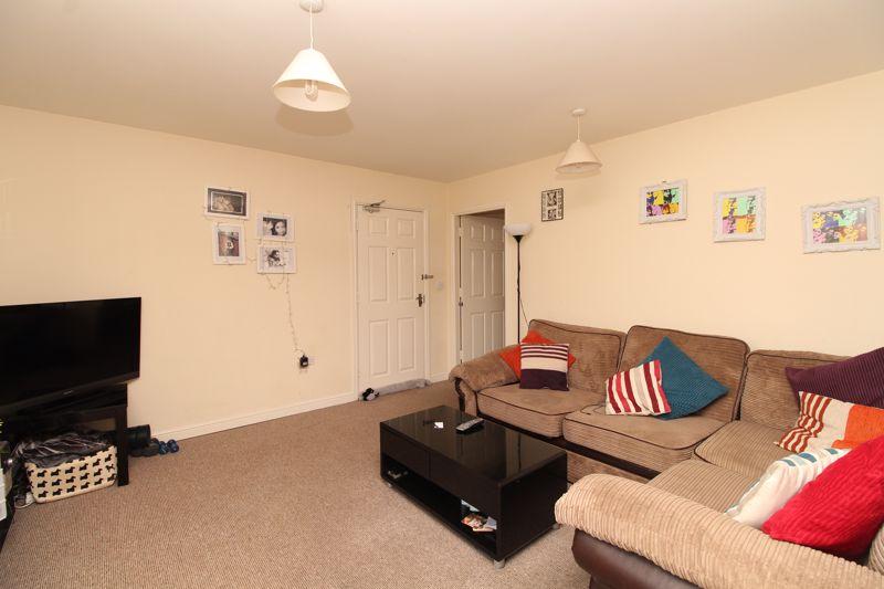 Coppice Road, Walsall Wood, Walsall, WS9 9AD 2 bed apartment £110,000