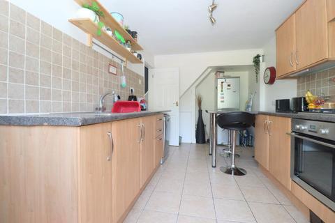66 Brooklands Close, Luton, LU4 9EH