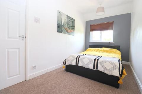 66 Brooklands Close, Luton, LU4 9EH
