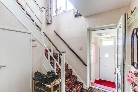 9 Barnfield Road, South Croydon, CR2 0EZ