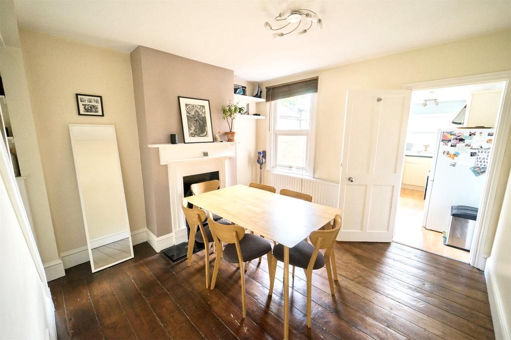 Amity Road, Reading, Berkshire, RG1 2 bed terraced house £1,000 pcm